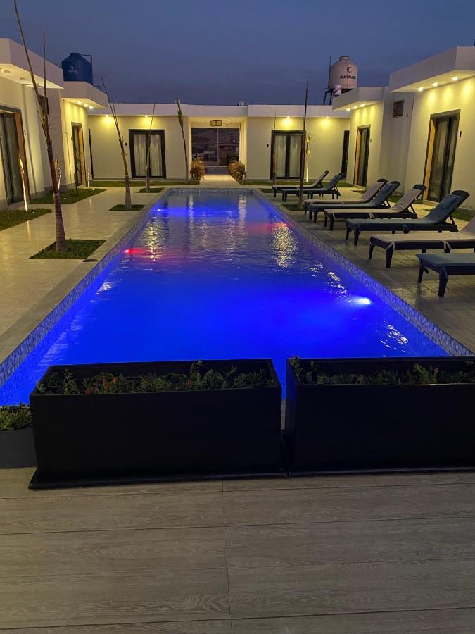 Hotel Riviera *